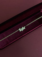 Load image into Gallery viewer, Gothic Nameplate Necklace