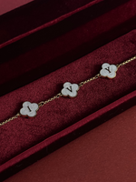 Load image into Gallery viewer, Jaded Clover Initials Necklace

